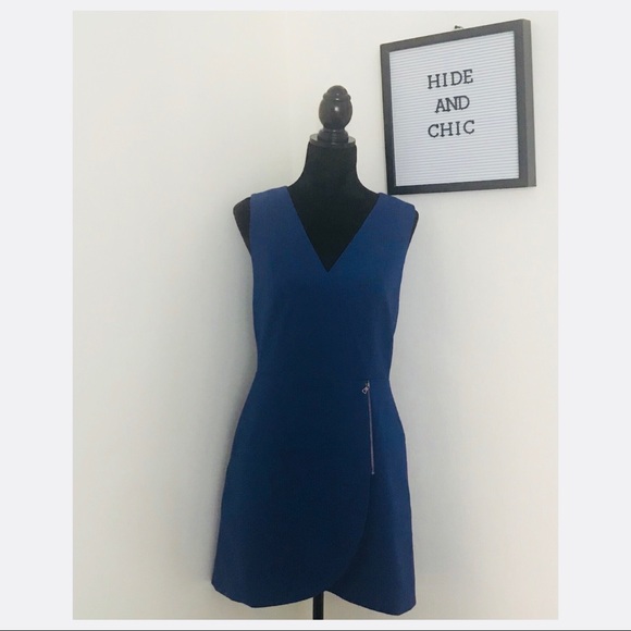 💥6HR SALE💥 ALICE + OLIVIA NAVY SIDE-ZIP DRESS - Picture 2 of 7